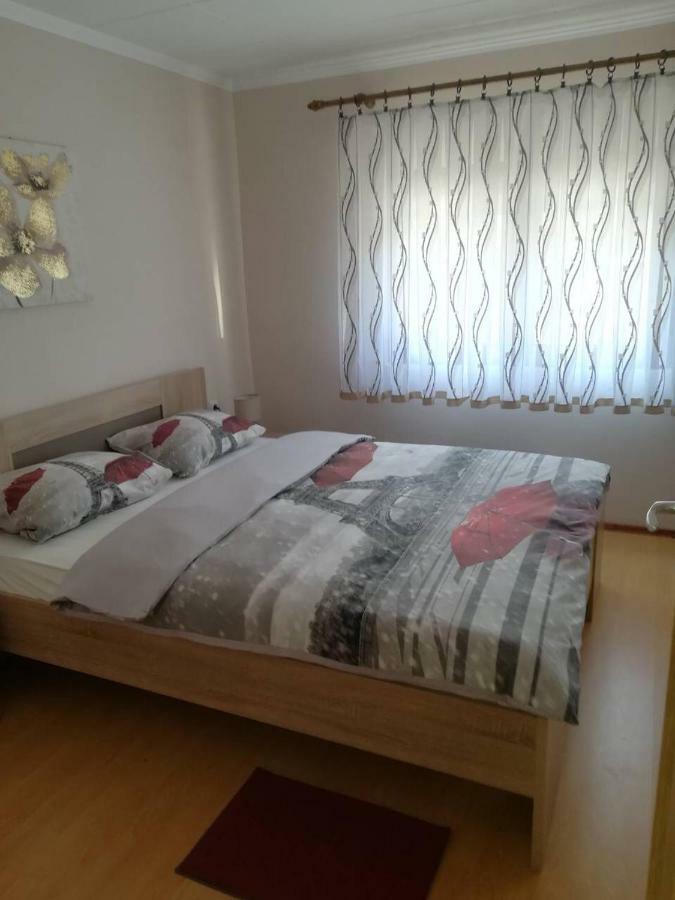 Apartman Anna Ogulin Dış mekan fotoğraf